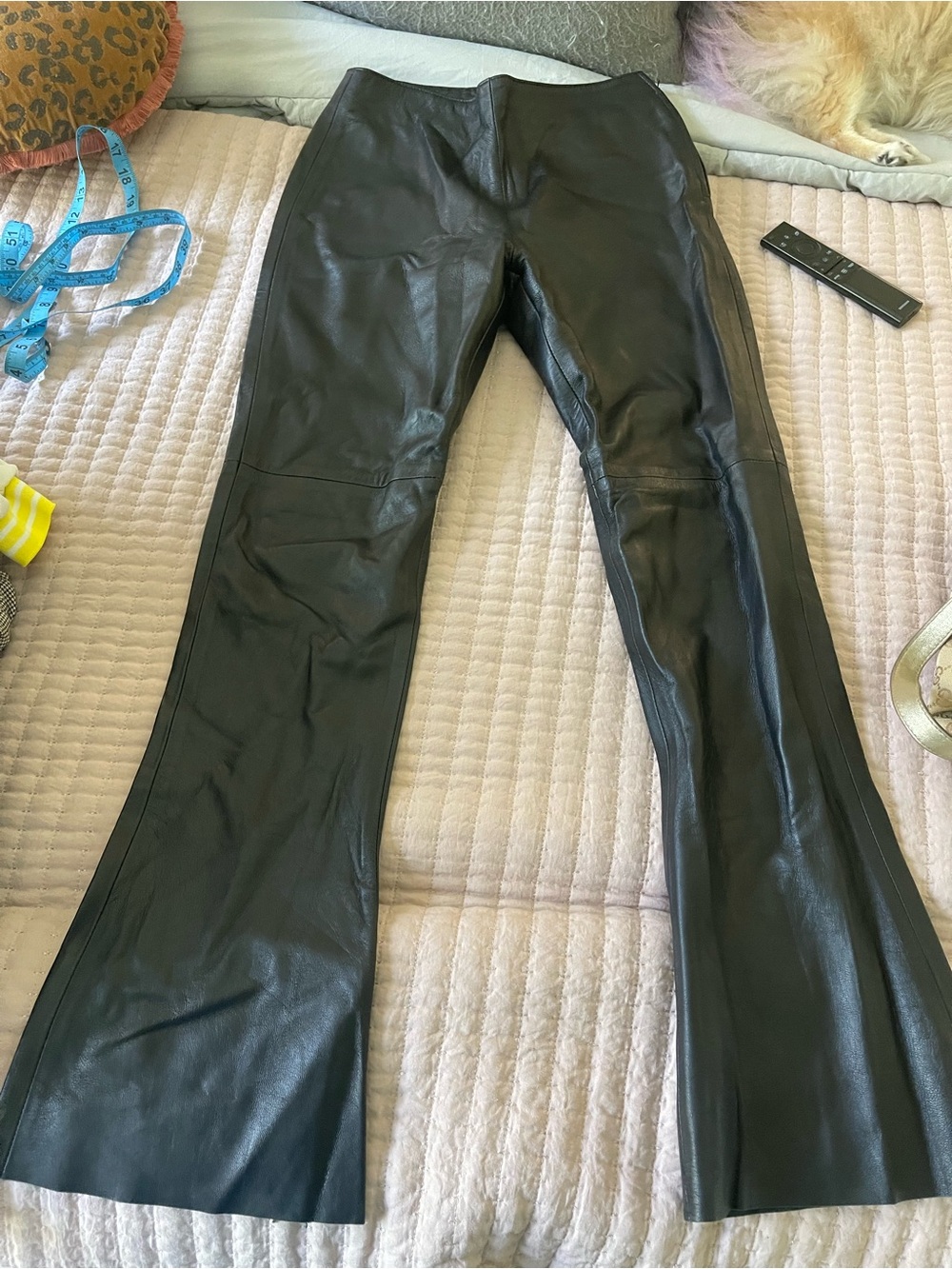 Vintage Made in Italy, 100% soft butter, leather flare pants sz small.